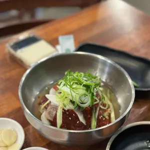 옥돌현옥 사진