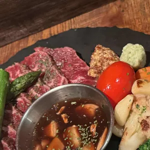 위위 사진
