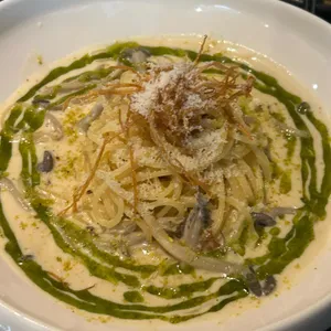 리파인 사진