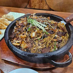 백년가돌판짜장.짬뽕 사진