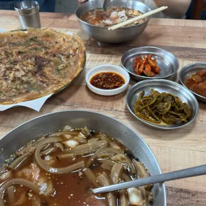 다람쥐할머니 사진