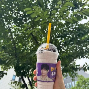 컴포즈커피 사진
