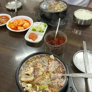 소문난순대국왕족발 사진