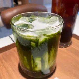 오퍼 카페 사진