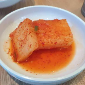 팔당원조칼제비 사진