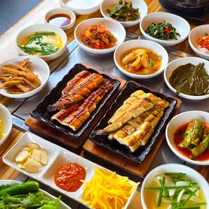 저수지민물장어집 사진