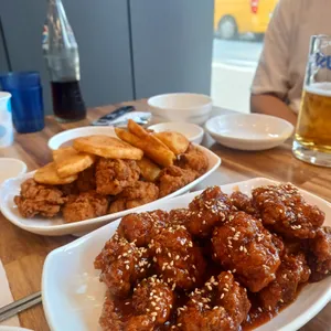뉴숯불통닭 사진