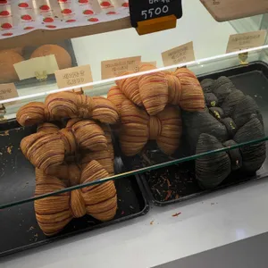 로로네베이커리 사진