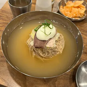누리옥 사진