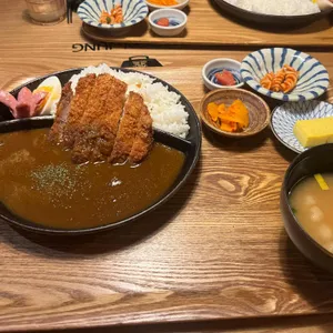돈돈정 사진