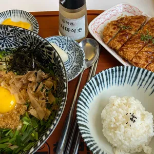 핵밥 사진