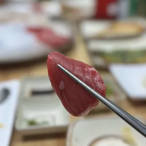 사량도자연산횟집 사진