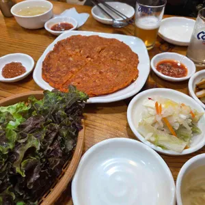 명성왕족발 사진