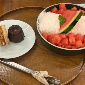 연의양과 사진