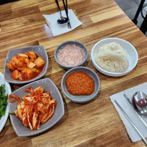 수영 돼지국밥 사진
