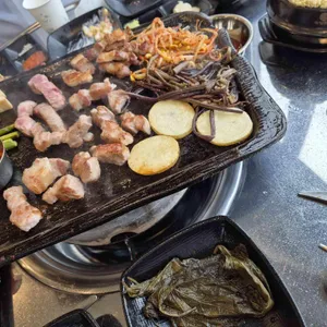청학돈 사진
