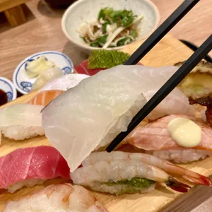 가락정초밥 사진