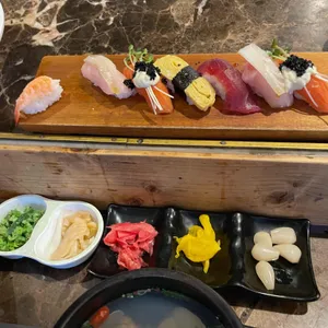 본참치 사진