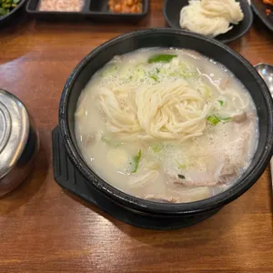대건명가 돼지국밥 사진