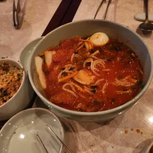 홍홍 사진