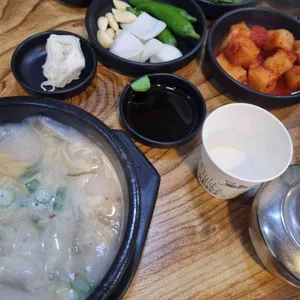 수영본가 돼지국밥 사진