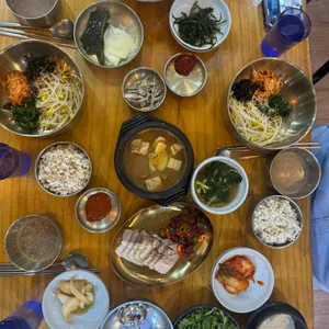 비학산 보리밥생칼국수 사진