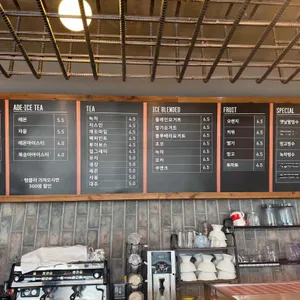 동피랑폴리 리뷰 사진
