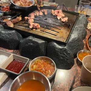 굽돌집 사진