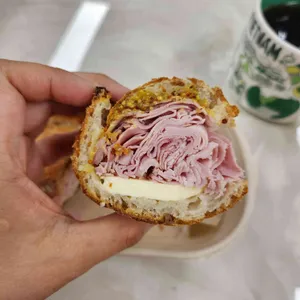 젠틀비 사진