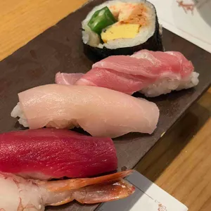 본참치 사진