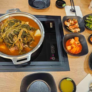 풍성감자탕 사진