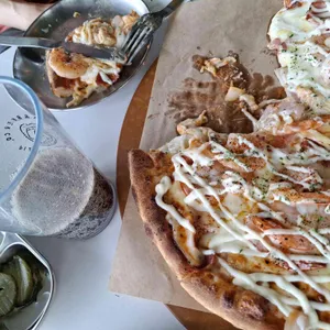 피앤비코 사진