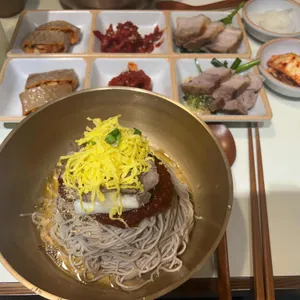 잘빠진메밀 사진