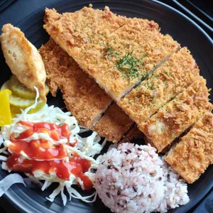 이백장돈가스 사진