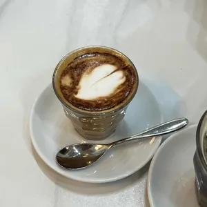 에스프레소, 그 자체_플로드 사진