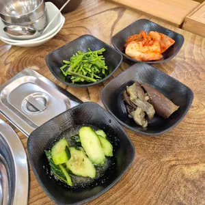 대월 사진