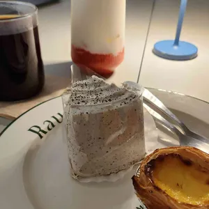 홍대카페 사진