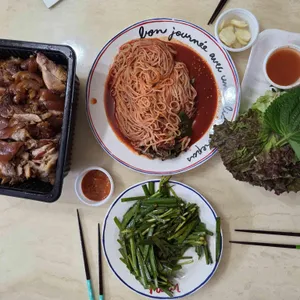 여신족발 사진