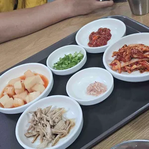 콩주발 전주콩나물국밥 사진