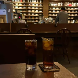필담 사진