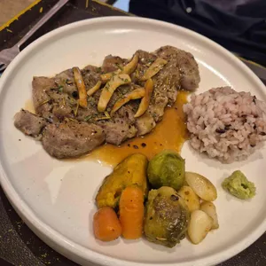 브런치나인 사진