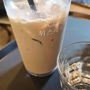 위스테리아 사진