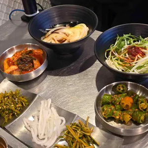 돈멜 사진