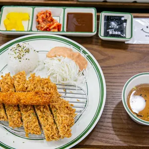 카츠모리 사진