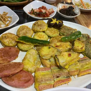 춘자네부대찌개 사진