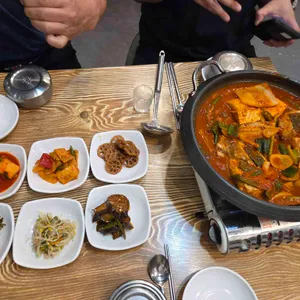 구이랑 찌개랑 사진