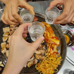 목구멍 사진