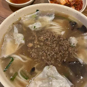 명동교자 사진