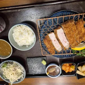 겸손돈가스 사진