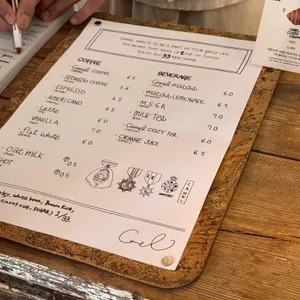 카멜 리뷰 사진